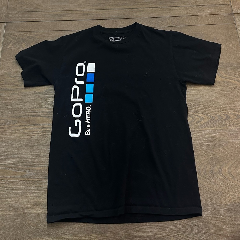 GoPro Black Tee Shirt Size Small